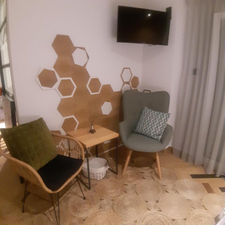 Sroom Apartment Mesolóngion Buitenkant foto